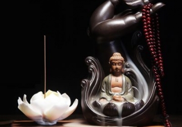 Ý nghĩa của việc xông trầm hương có thể bạn chưa biết Ý nghĩa của việc xông trầm hương có thể bạn chưa biết