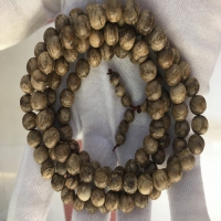 chuỗi đeo cỗ chuỗi đeo cỗ