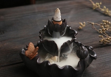 Xông trầm hương có khác biệt gì với đốt trầm hương Xông trầm hương có khác biệt gì với đốt trầm hương